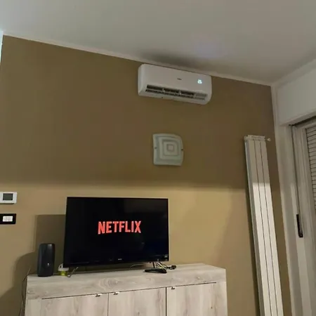 Monolocale Con Tutti I Confort *