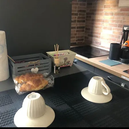 Monolocale Con Tutti I Confort